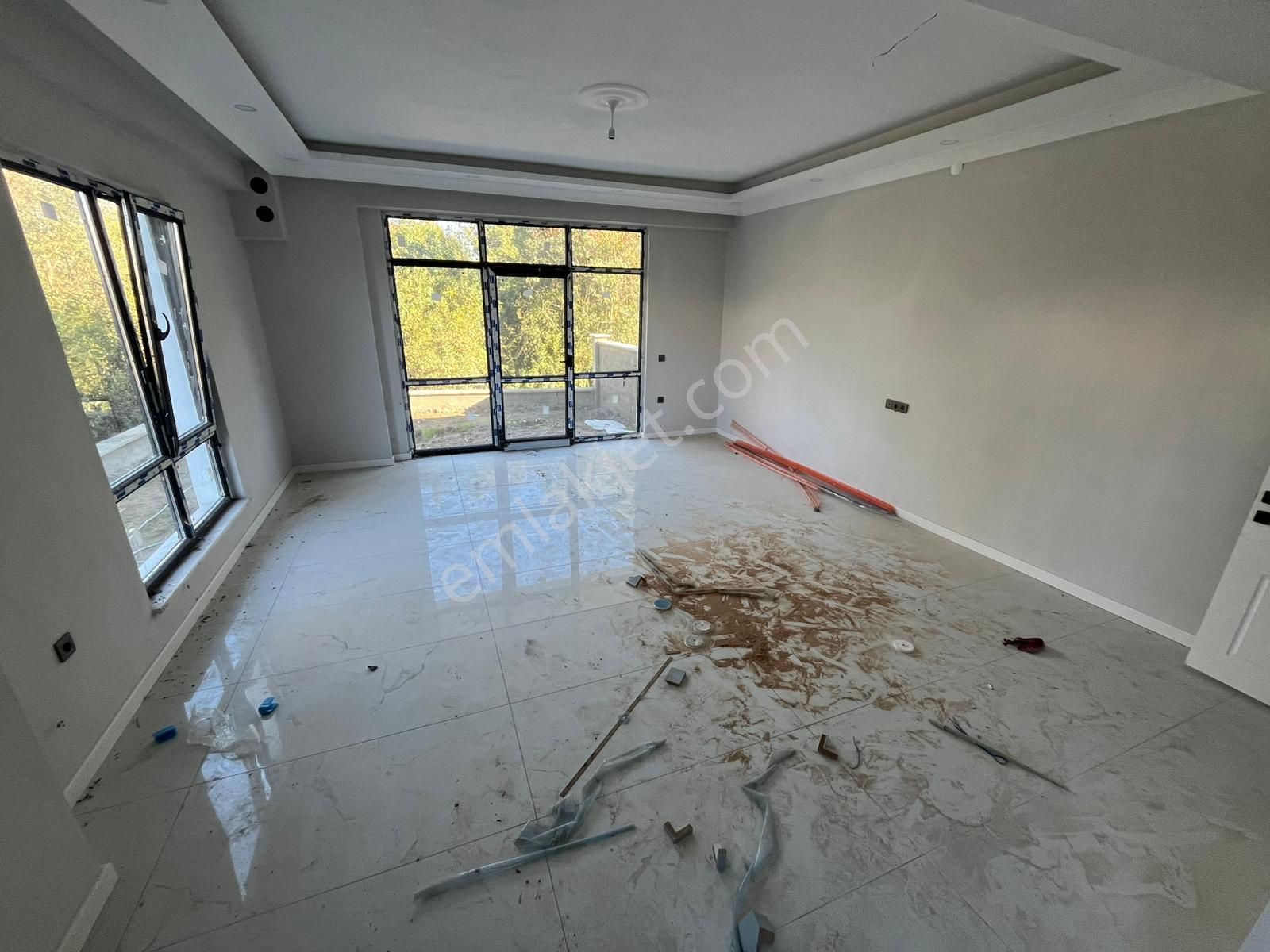 Karasu Sahilde Ultra Lüks, Geniş Kullanım Müstakil Bahçeli 3+1 Villa - Görsel 13