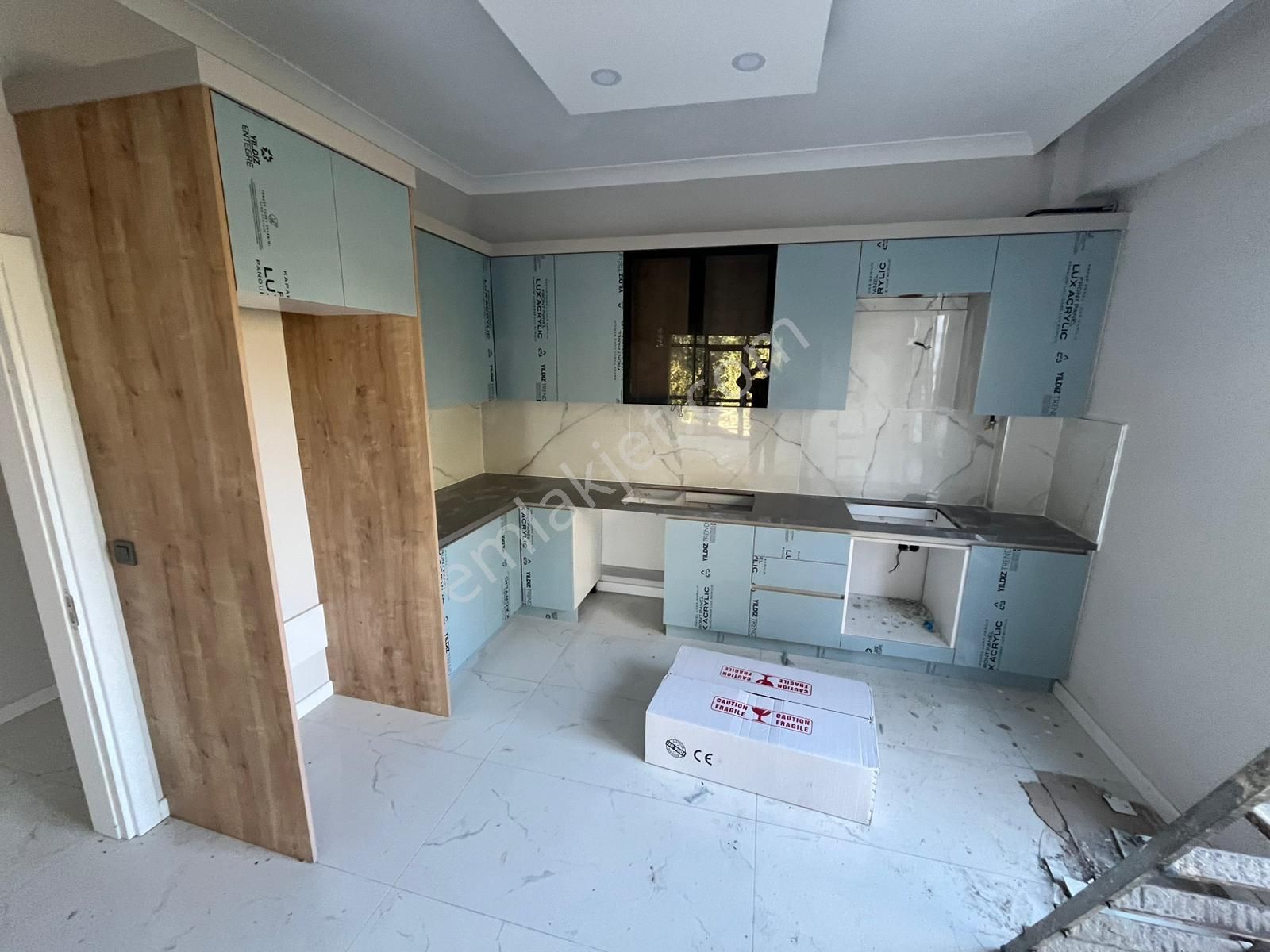 Karasu Sahilde Ultra Lüks, Geniş Kullanım Müstakil Bahçeli 3+1 Villa - Görsel 11