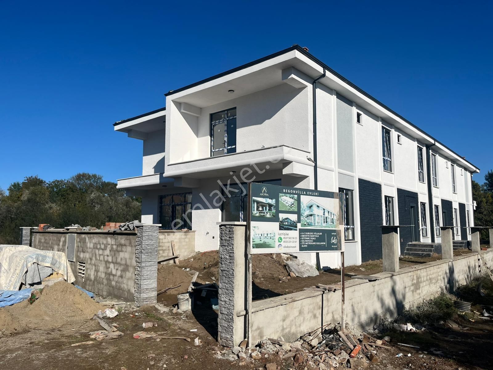 Karasu Sahilde Ultra Lüks, Geniş Kullanım Müstakil Bahçeli 3+1 Villa