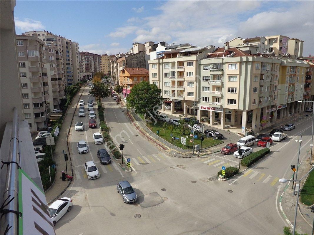 Bursa Nilüfer Beşevler İzmir Yoluna Cephe Kiralık 300 M2 Dublex 5+1 İş Yeri - Ofis Katı - Görsel 15