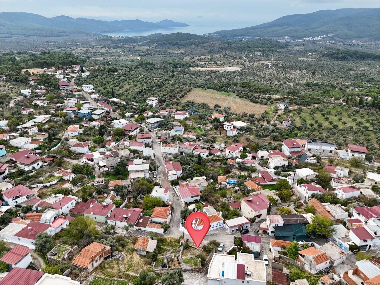 Kazıklı'da Deniz Manzaralı 215m² Avlulu Arsa + 2 Eski Yapı - Görsel 2