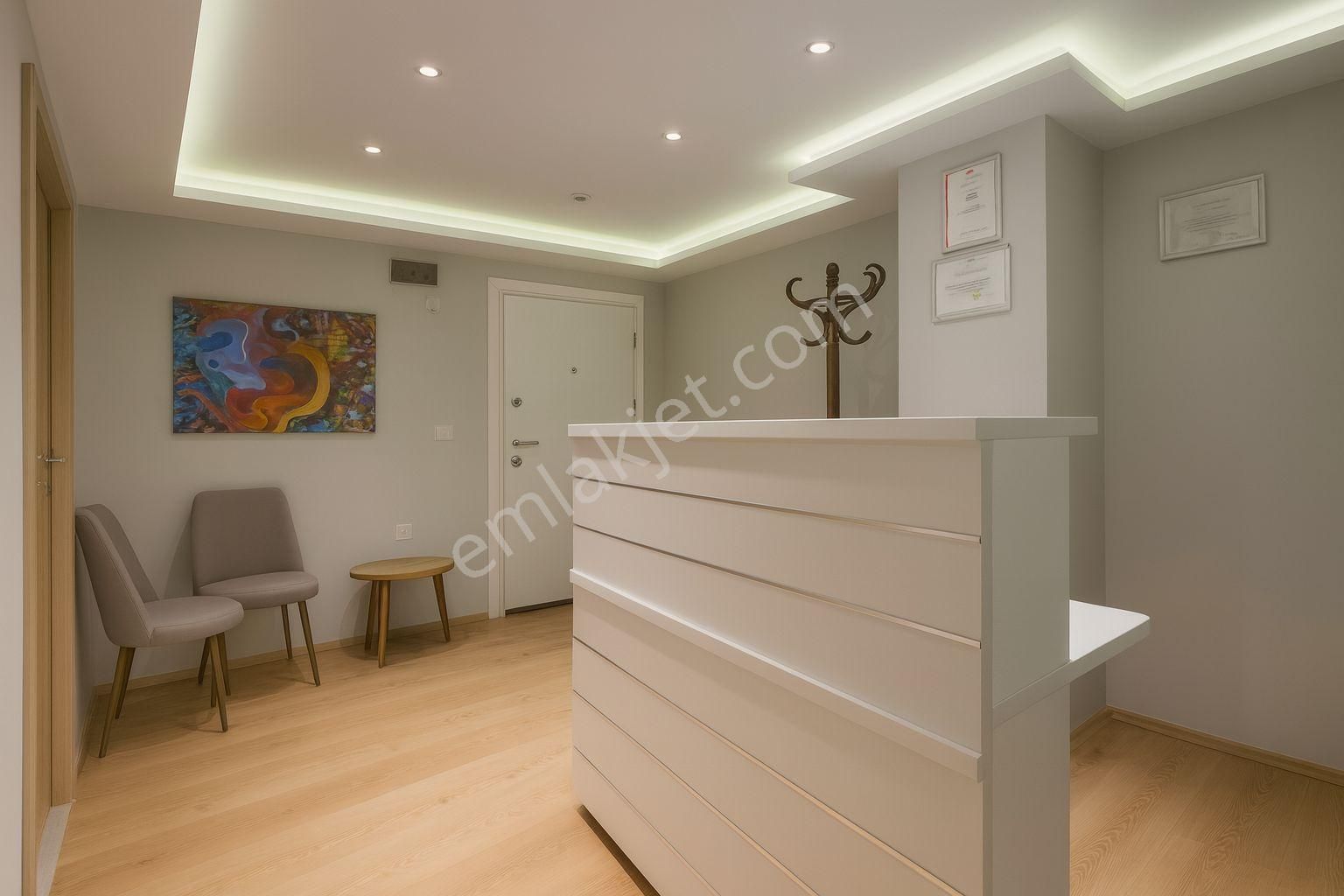 Çekmeköy Mimar Sinan Caddesi Cepheli Satılık Ofis - Görsel 6