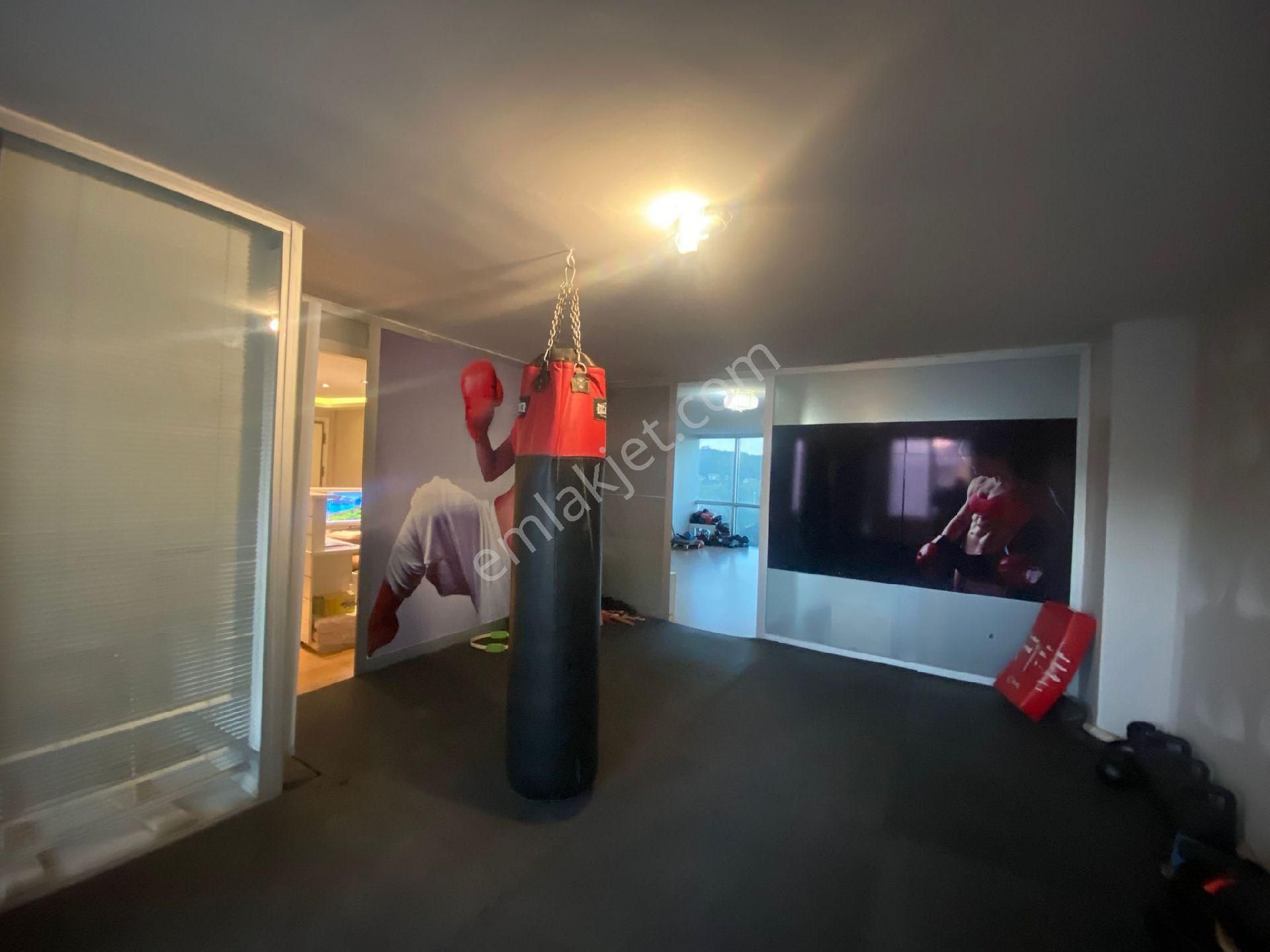 Çekmeköy Mimar Sinan Caddesi Cepheli Satılık Ofis - Görsel 25