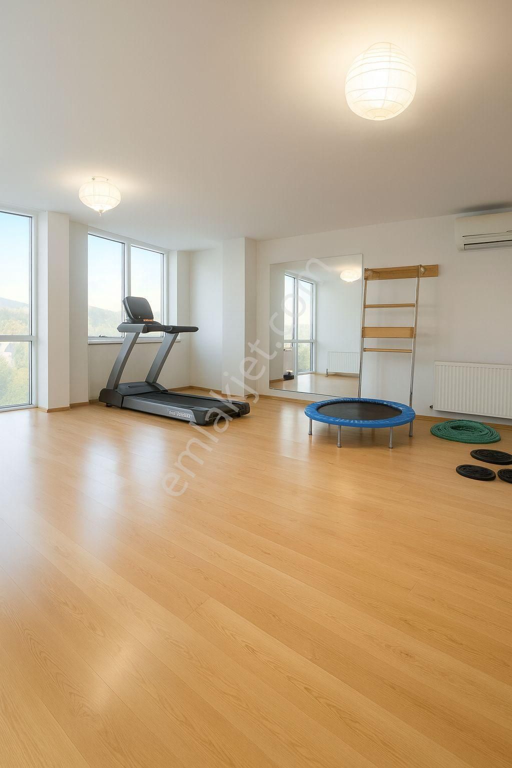 Çekmeköy Mimar Sinan Caddesi Cepheli Satılık Ofis - Görsel 8