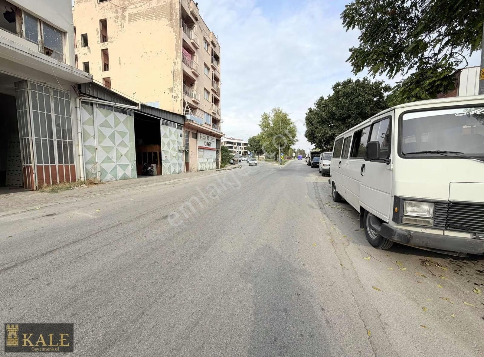 Kale'den Bulvar Üstü Satılık Dükkan - Görsel 6