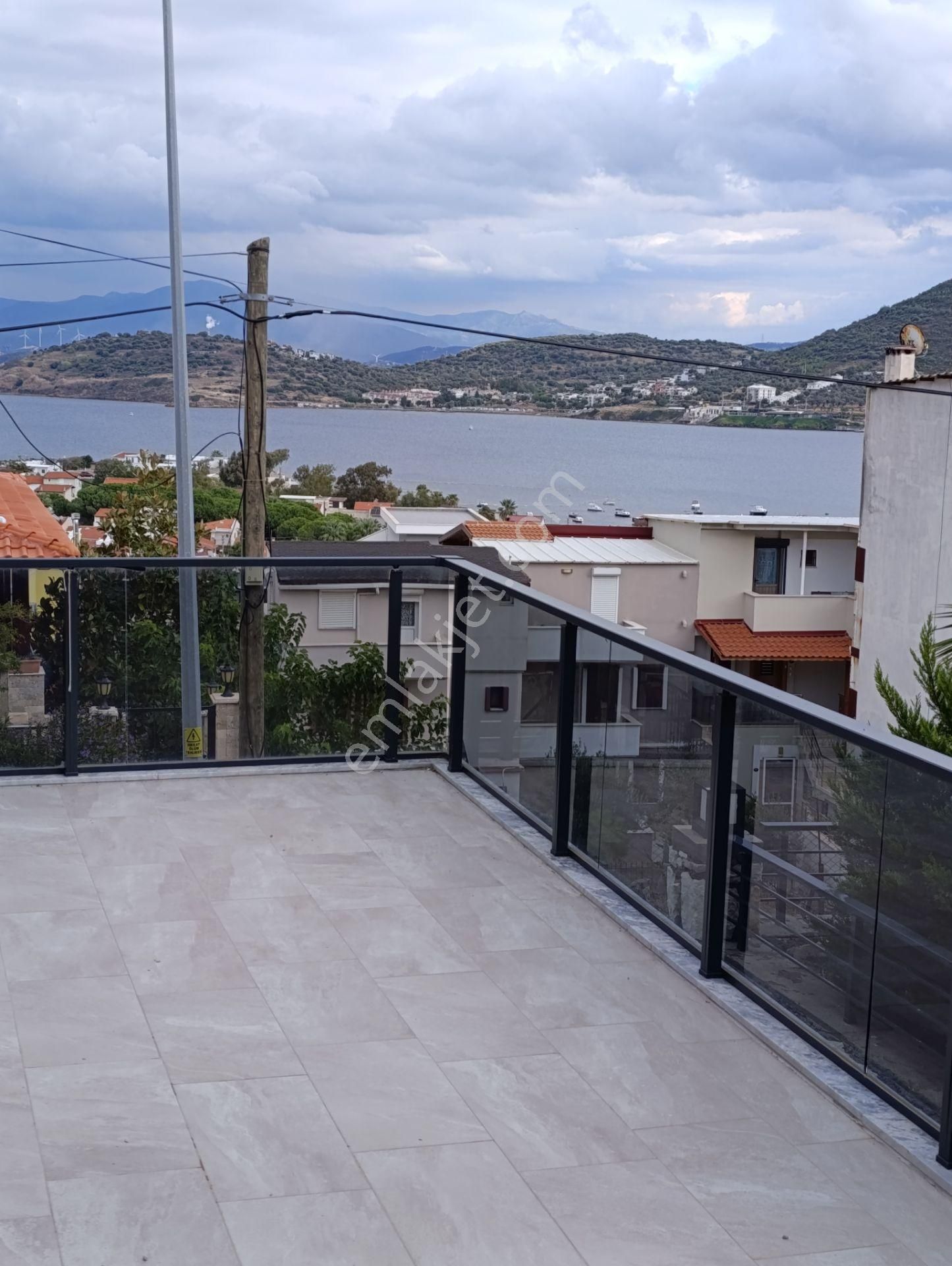 Rose Emlak'tan Satılık Tripleks Villa - Görsel 2