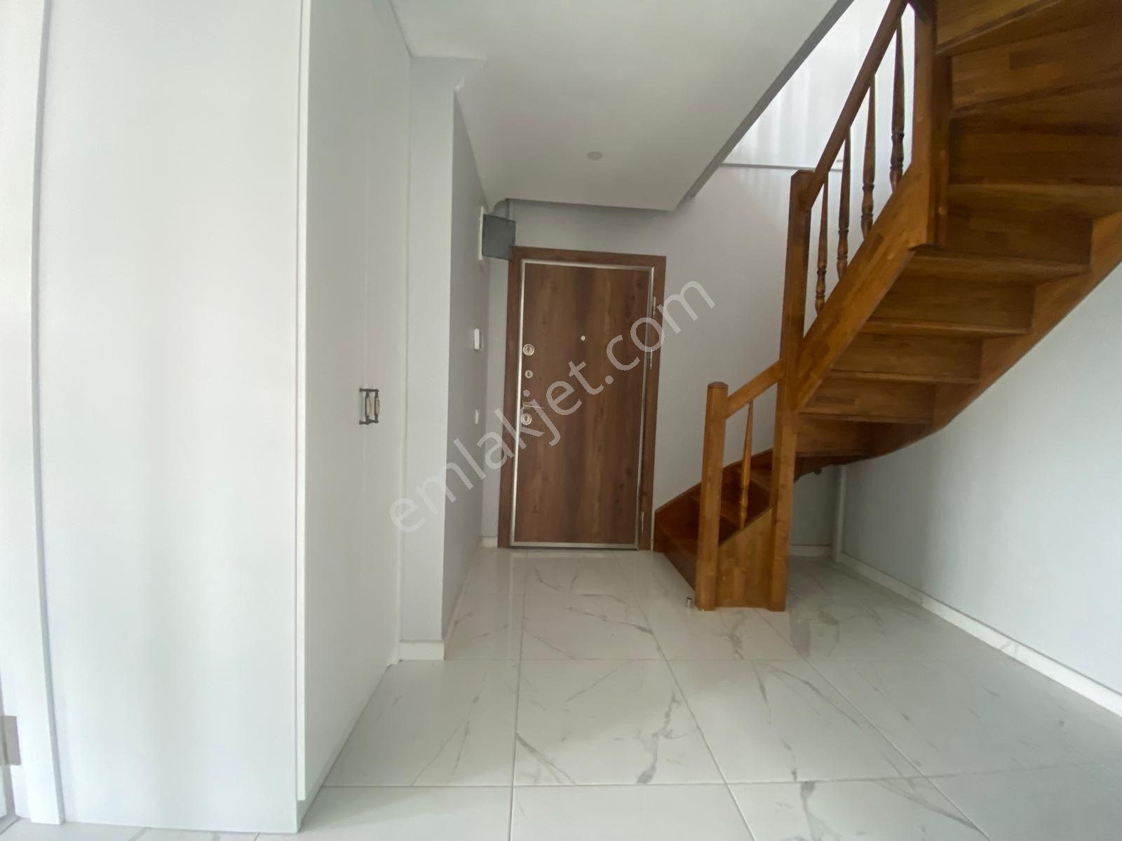 Bahçelievler Hurmalı Sokak Da 5+2 Satılık Dubleks Daire - Görsel 13