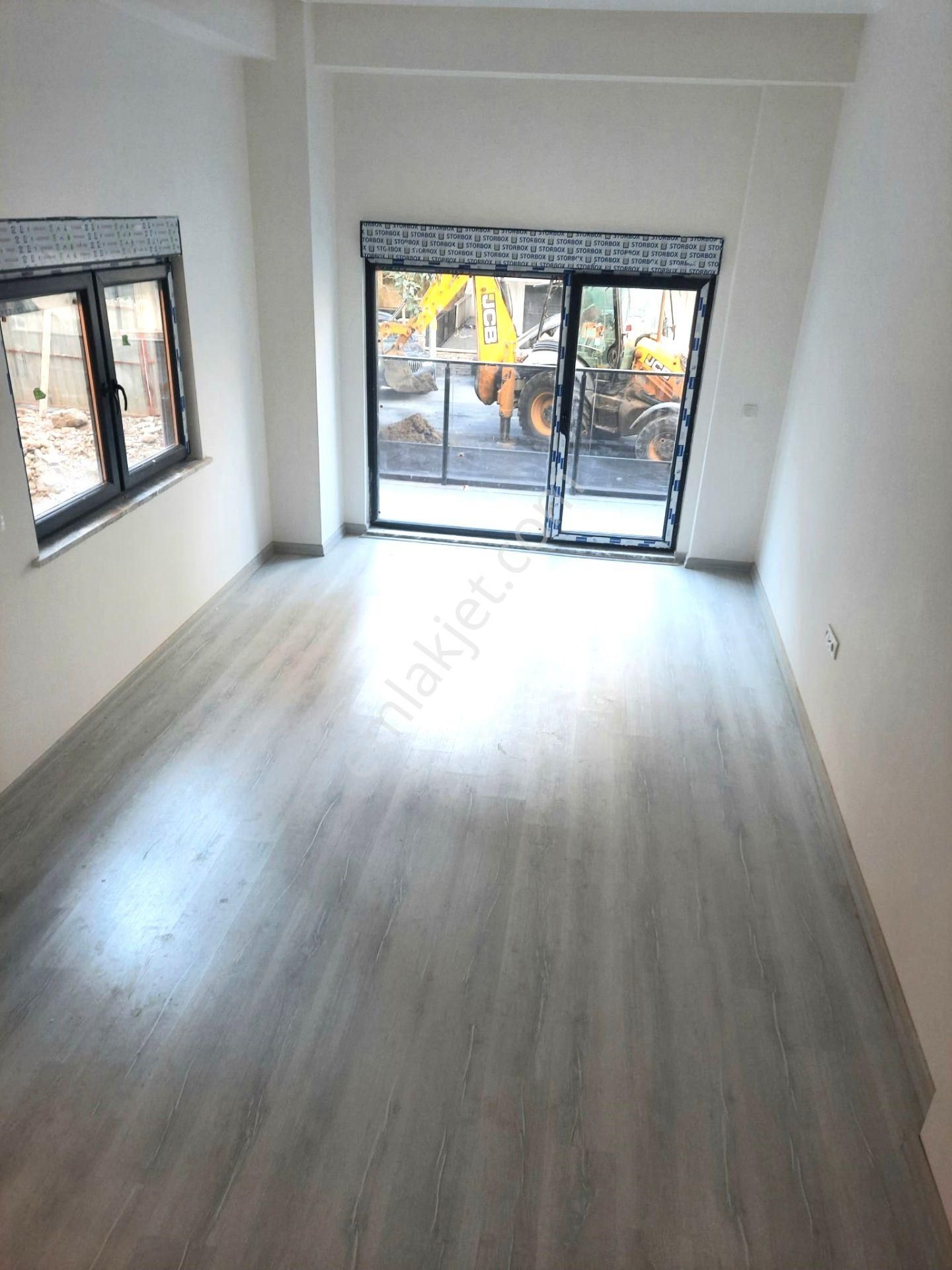 Pendik Uzmanı Cemal Kınay'dan Batı Mah. Satılık Sıfır 3+1 Daire - Görsel 3