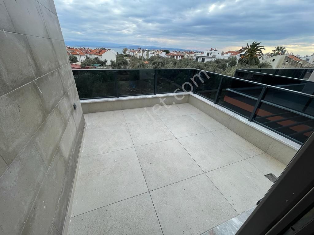 Sabri Pınarbaşı'dan Güre'de Deniz'e Çok Yakın Satılık Villa - Görsel 26