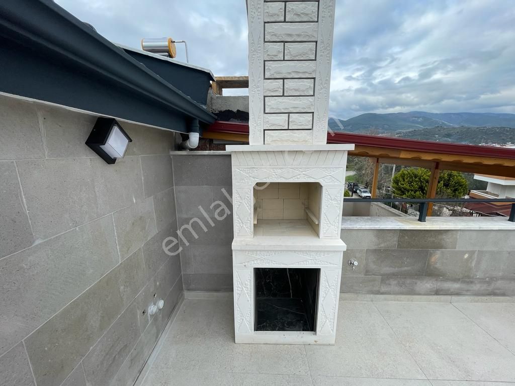 Sabri Pınarbaşı'dan Güre'de Deniz'e Çok Yakın Satılık Villa - Görsel 31