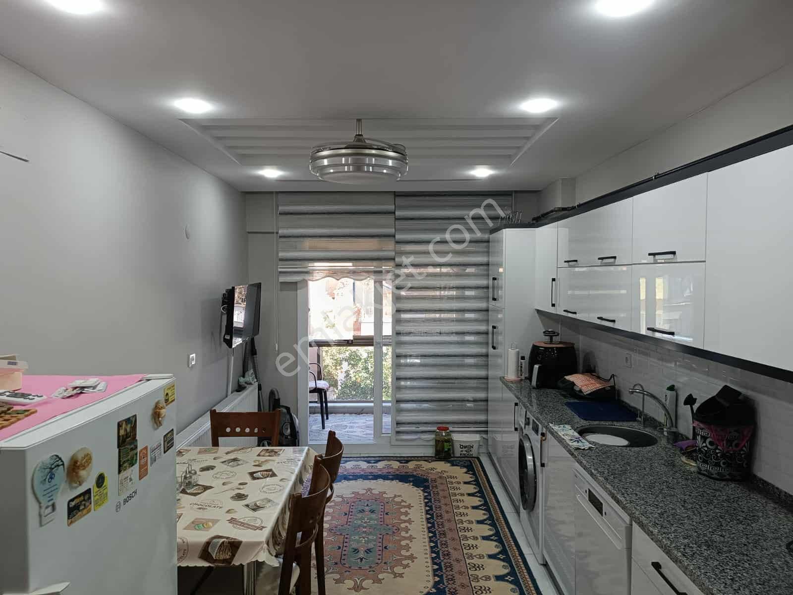 Konut Emlaktan Yeni Mahallede 2+1 Satılık Daire - Görsel 2