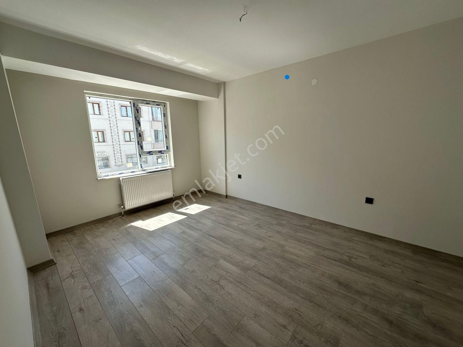 M.ç Emlak Tan Selçuklu Mah. 2+1 Bağımsız Daire - Görsel 3