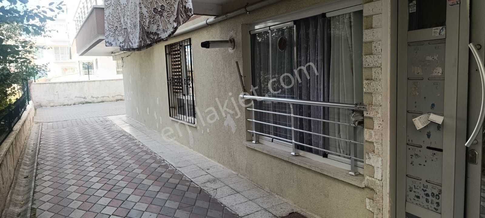 Yükseltepe Mah Satılık 3+1 Yapılı Geniş Ferah Giriş Kat - Görsel 3