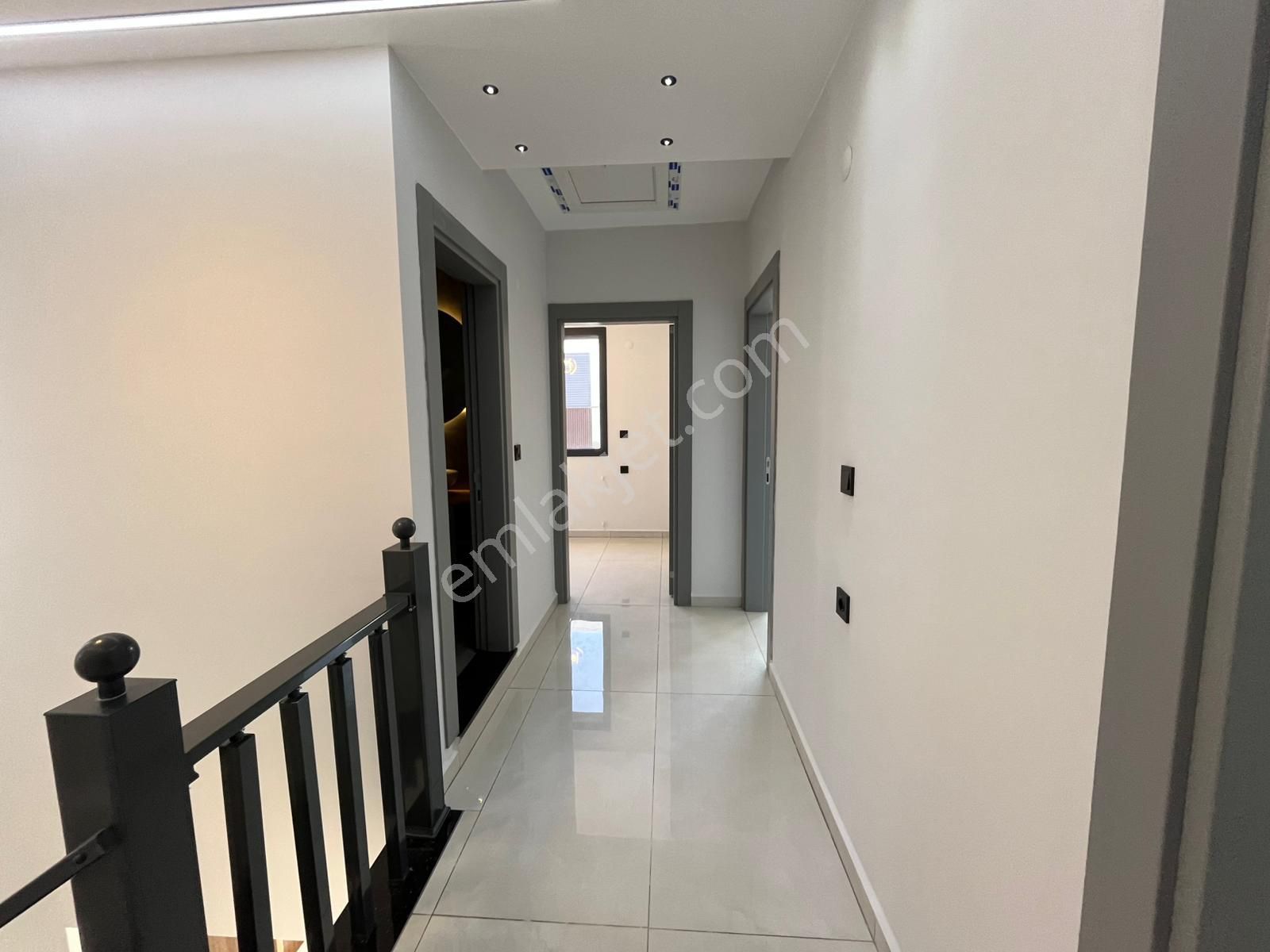 Didimde Havuzlu 3+1 Villa - Görsel 21