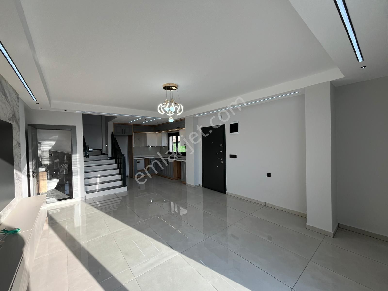 Didimde Havuzlu 3+1 Villa - Görsel 6