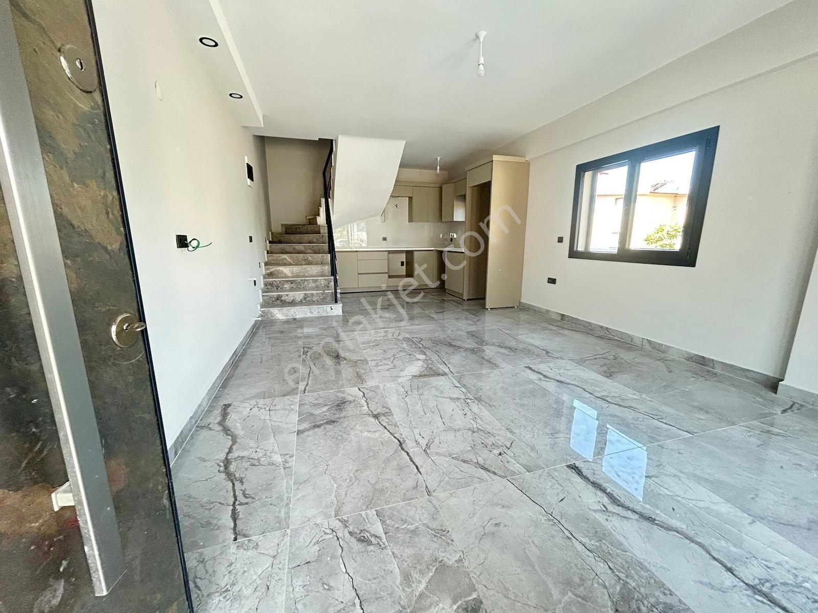 Özdere Ortamahalle'de Denize 600mt Mesafe'de Villa - Görsel 24