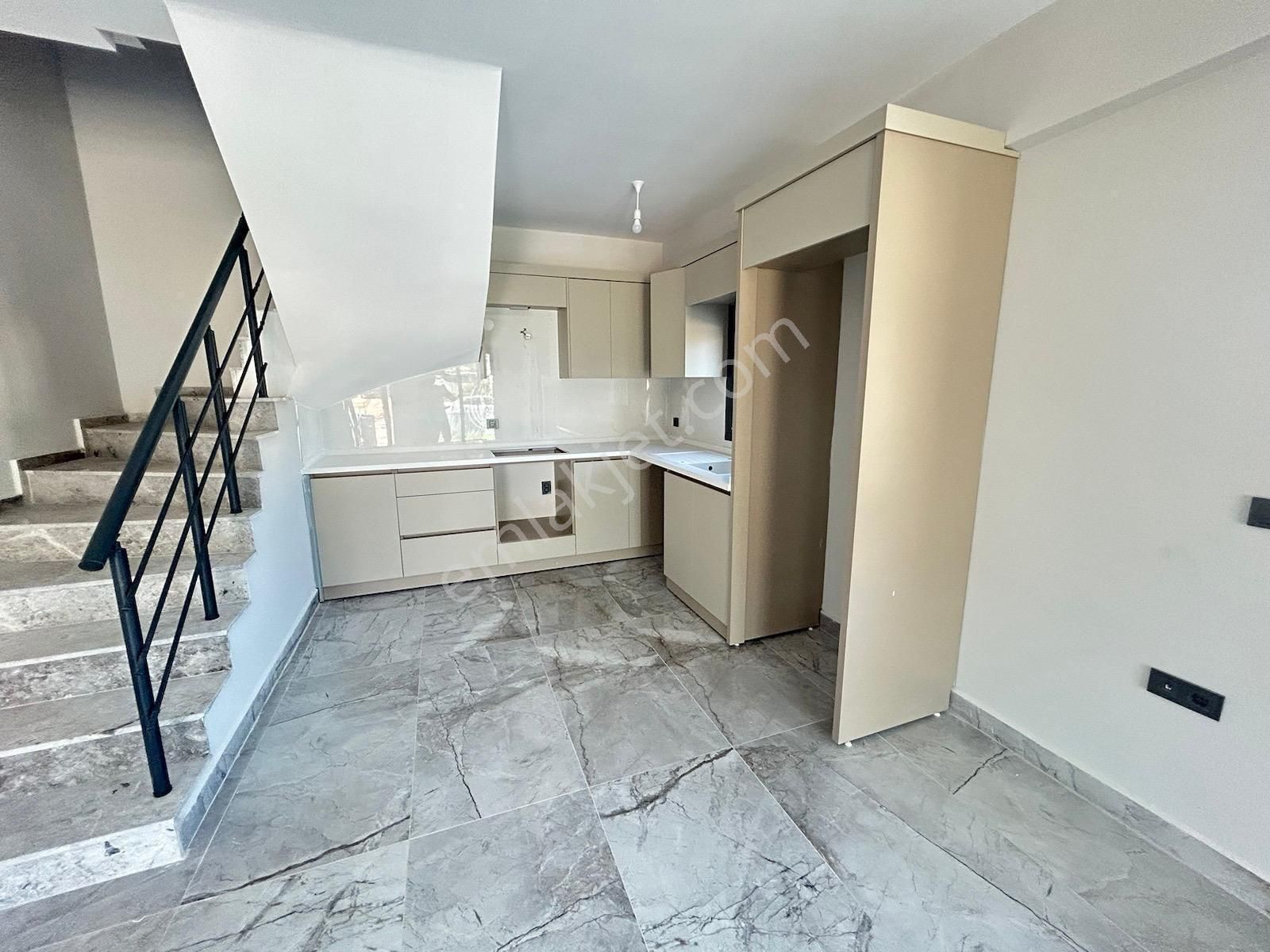 Özdere Ortamahalle'de Denize 600mt Mesafe'de Villa - Görsel 29