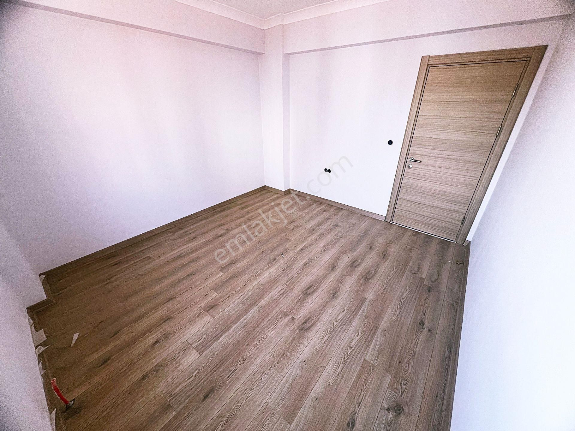 Cihandan Güventepe De Kalaballı Ve Güventepe Cadde Yakını Satlık Sıfır 3+1 Daire - Görsel 21