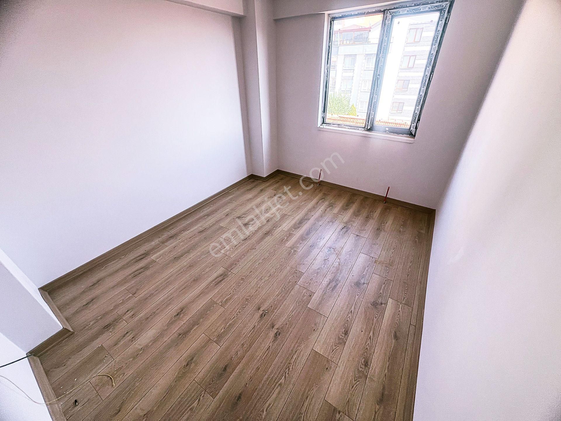 Cihandan Güventepe De Kalaballı Ve Güventepe Cadde Yakını Satlık Sıfır 3+1 Daire - Görsel 24