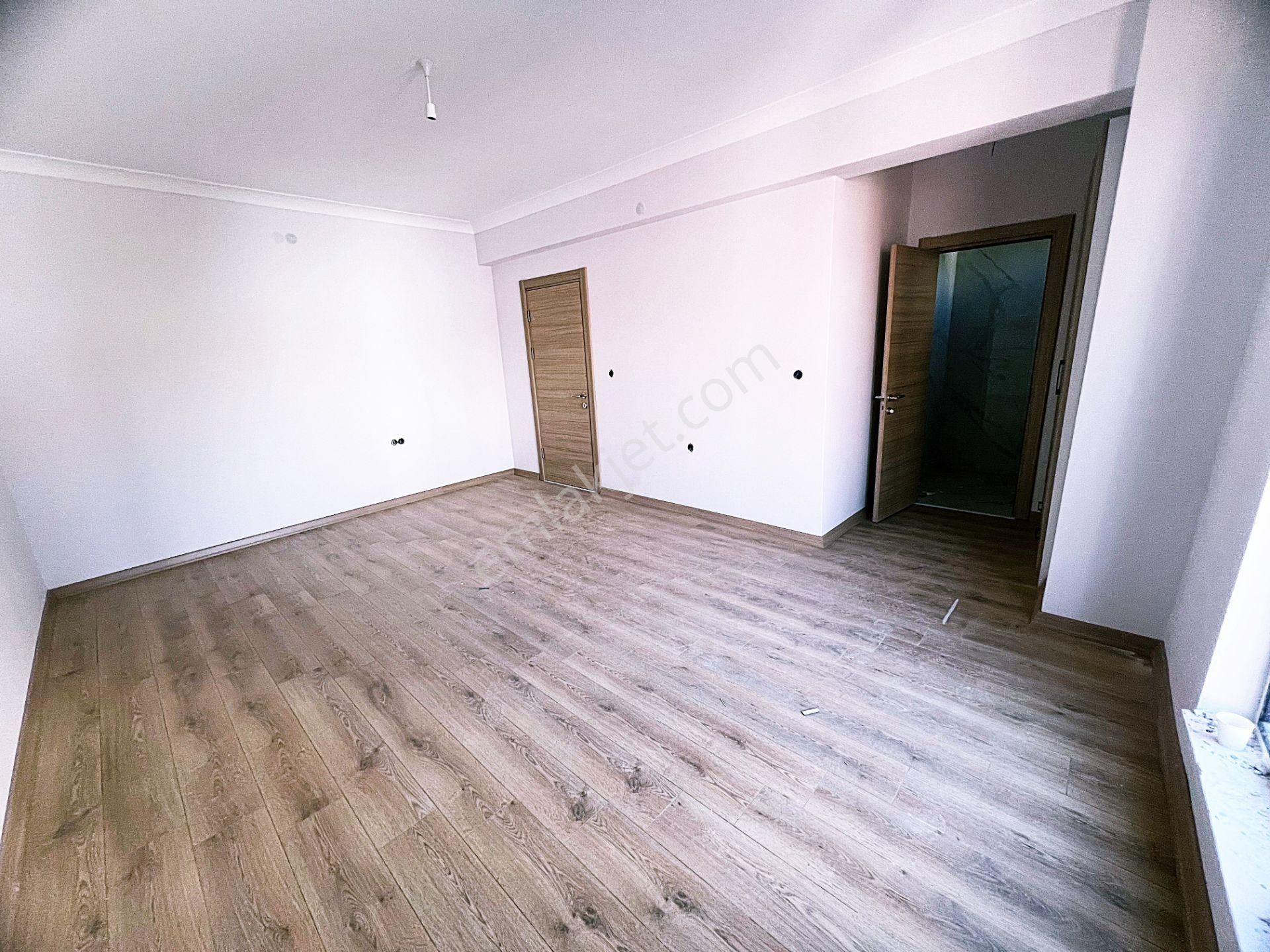 Cihandan Güventepe De Kalaballı Ve Güventepe Cadde Yakını Satlık Sıfır 3+1 Daire - Görsel 33