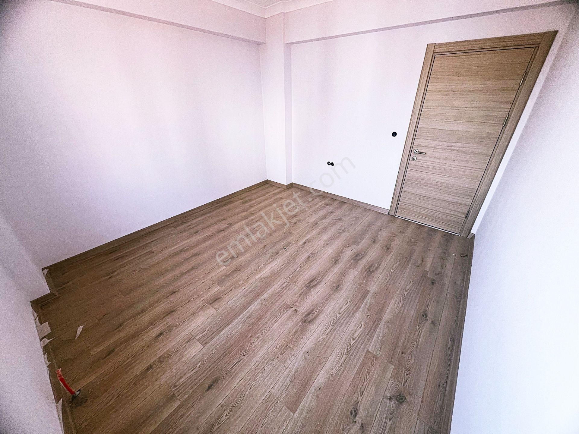 Cihandan Güventepe De Kalaballı Ve Güventepe Cadde Yakını Satlık Sıfır 3+1 Daire - Görsel 20