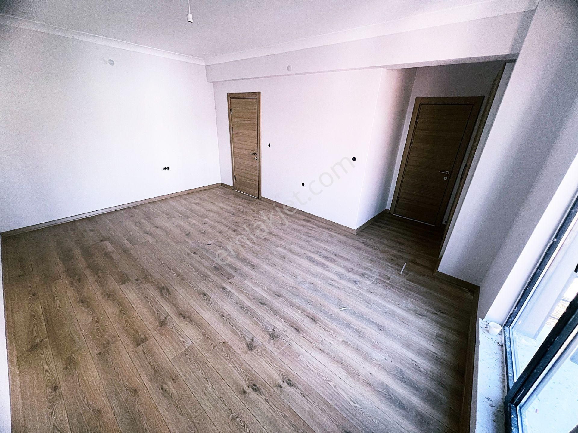 Cihandan Güventepe De Kalaballı Ve Güventepe Cadde Yakını Satlık Sıfır 3+1 Daire - Görsel 31