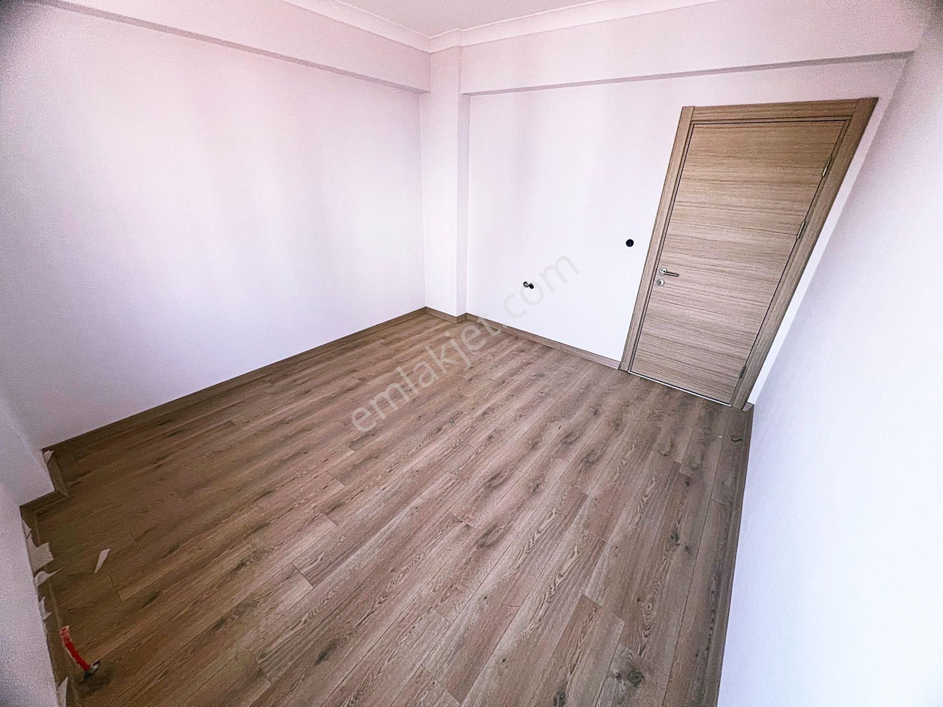 Cihandan Güventepe De Kalaballı Ve Güventepe Cadde Yakını Satlık Sıfır 3+1 Daire - Görsel 22