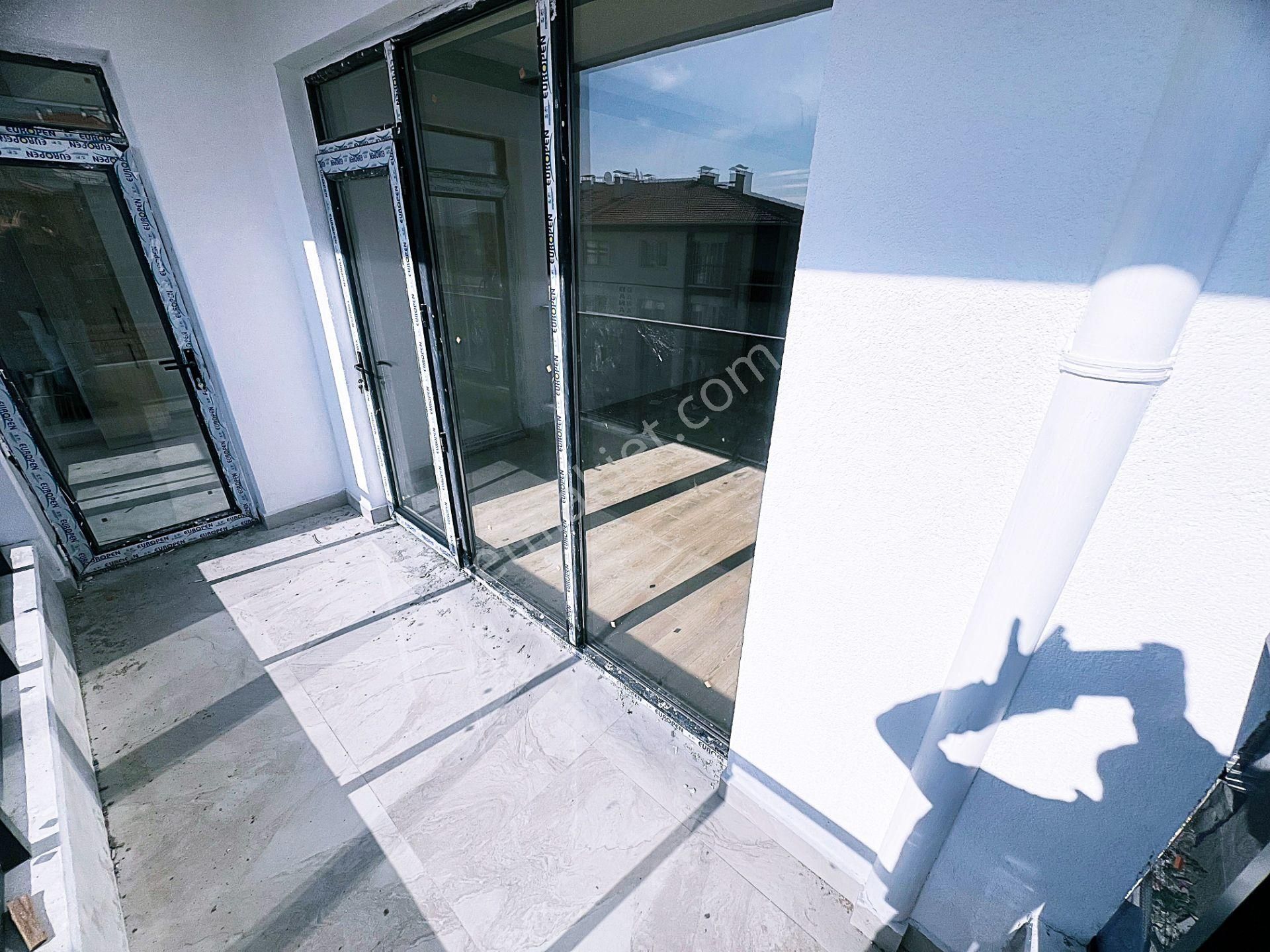 Cihandan Güventepe De Kalaballı Ve Güventepe Cadde Yakını Satlık Sıfır 3+1 Daire - Görsel 10