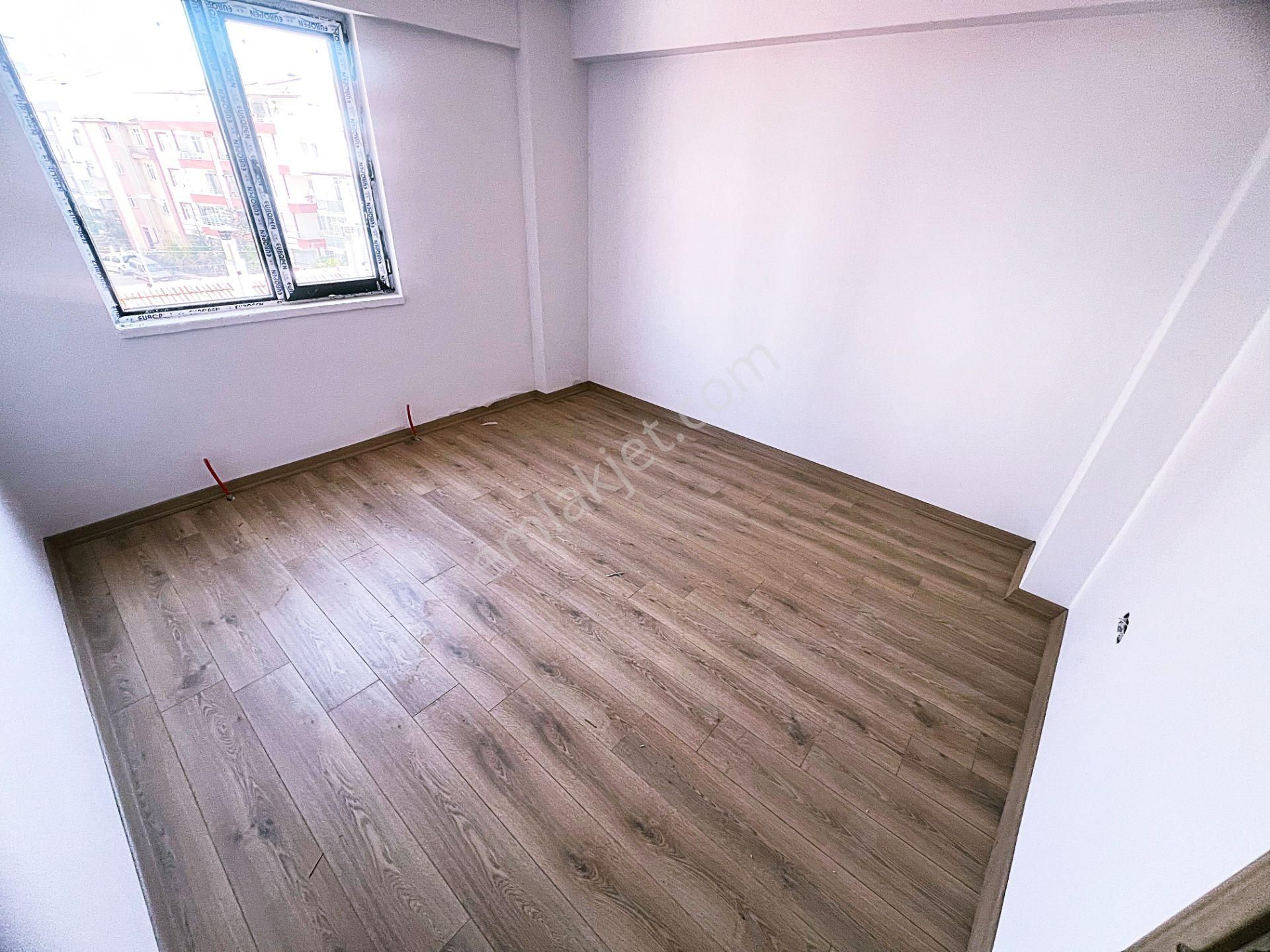 Cihandan Güventepe De Kalaballı Ve Güventepe Cadde Yakını Satlık Sıfır 3+1 Daire - Görsel 18