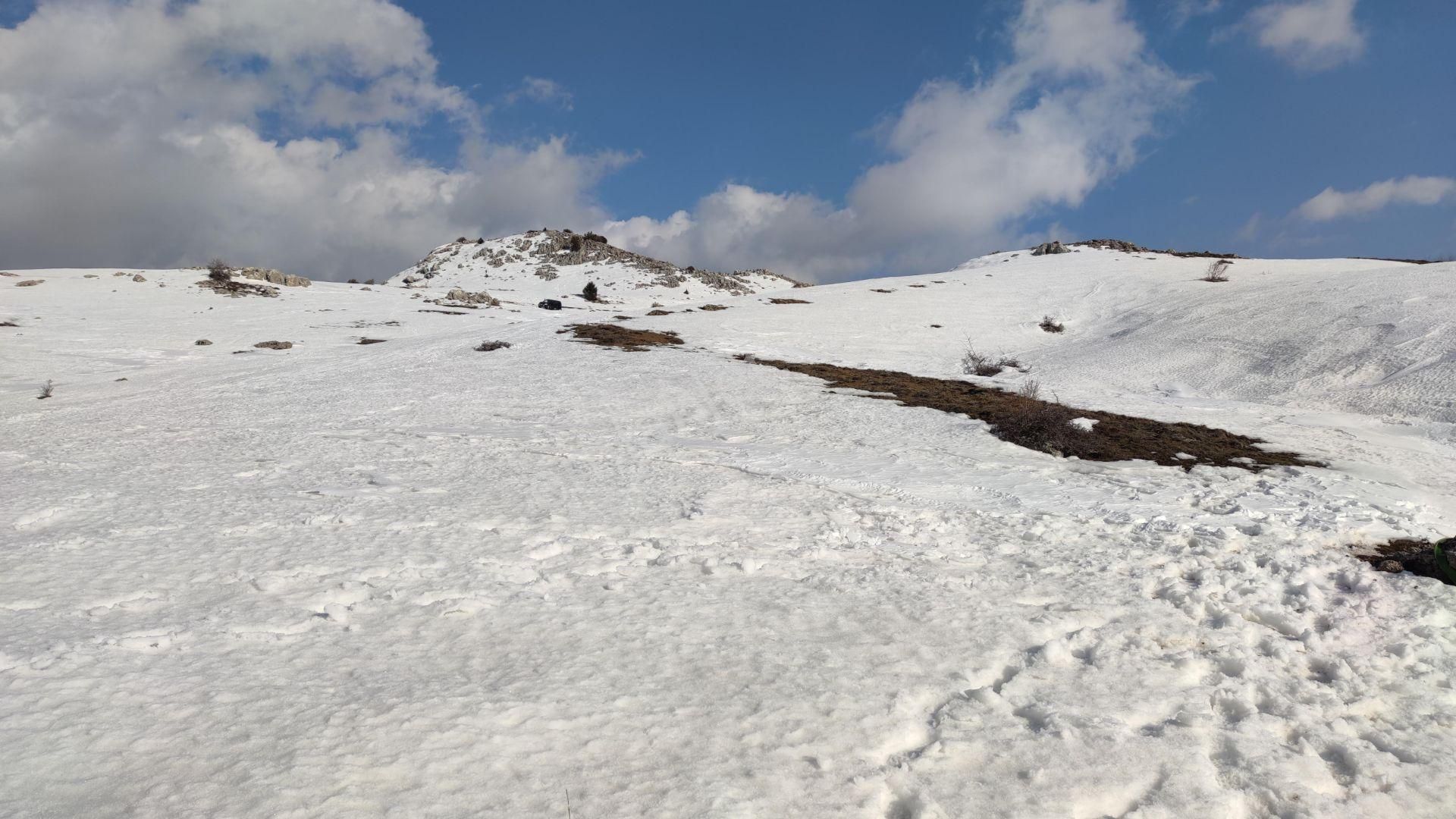 Bm"den Mezitli Tepeköy"de Gölet Manzaralı 15.000m2 Arazi - Görsel 2