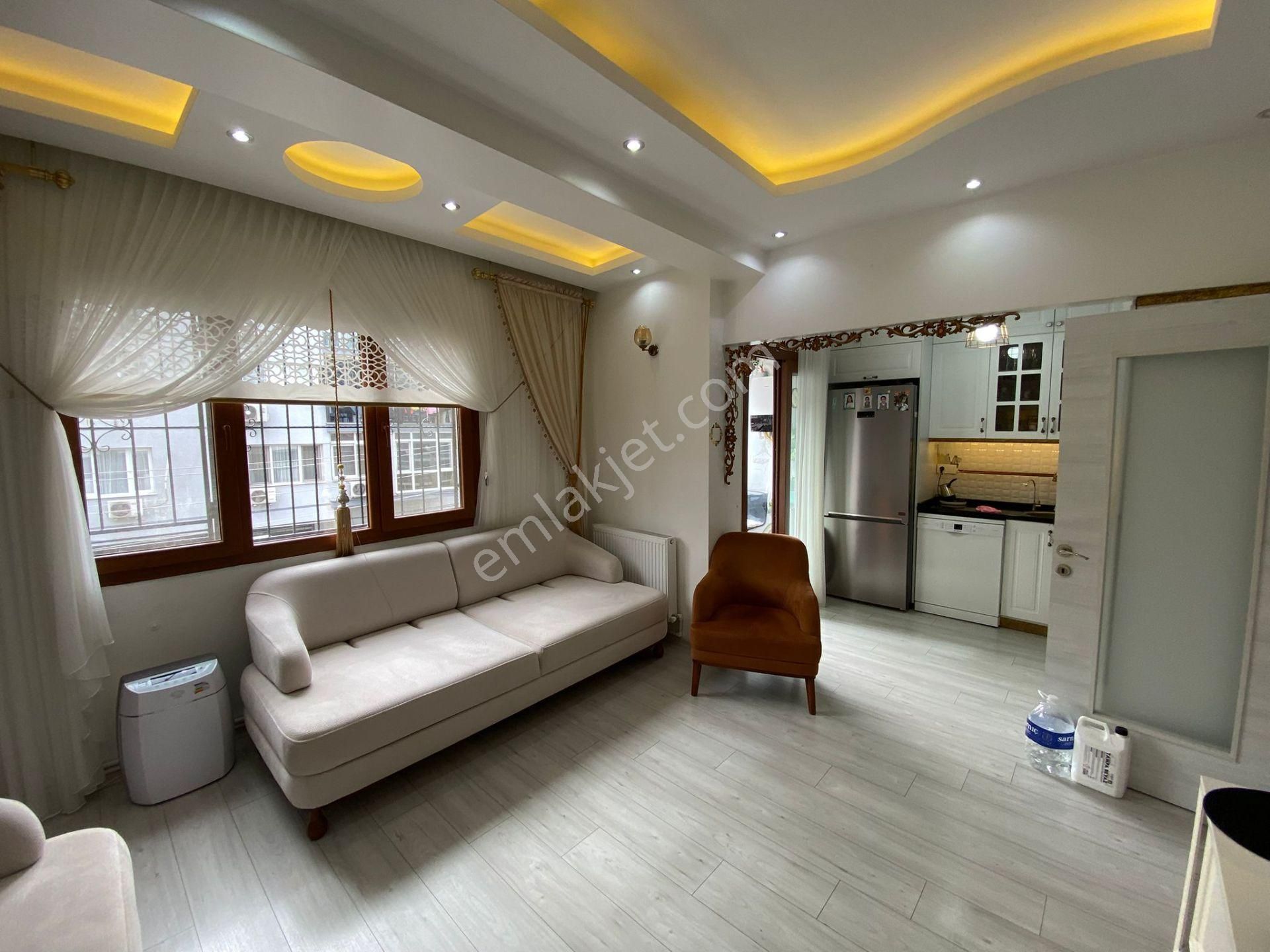 Acill Konak Zeytinlik Mah.de Kemer İzban Yakını 2+1 85m2 Dgazlı Asansörlü Lüx Satılık Daire - Görsel 6