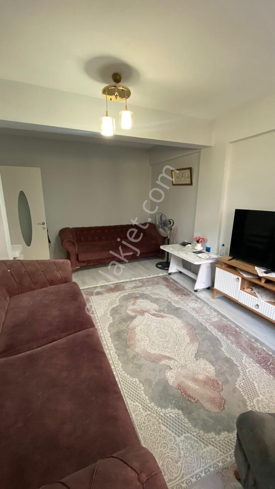 Gemlik Hamidiye Mahallesinde 3 Katlı Müstakil Bina - Görsel 4