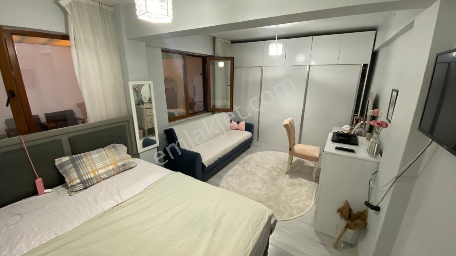 Gemlik Hamidiye Mahallesinde 3 Katlı Müstakil Bina - Görsel 7