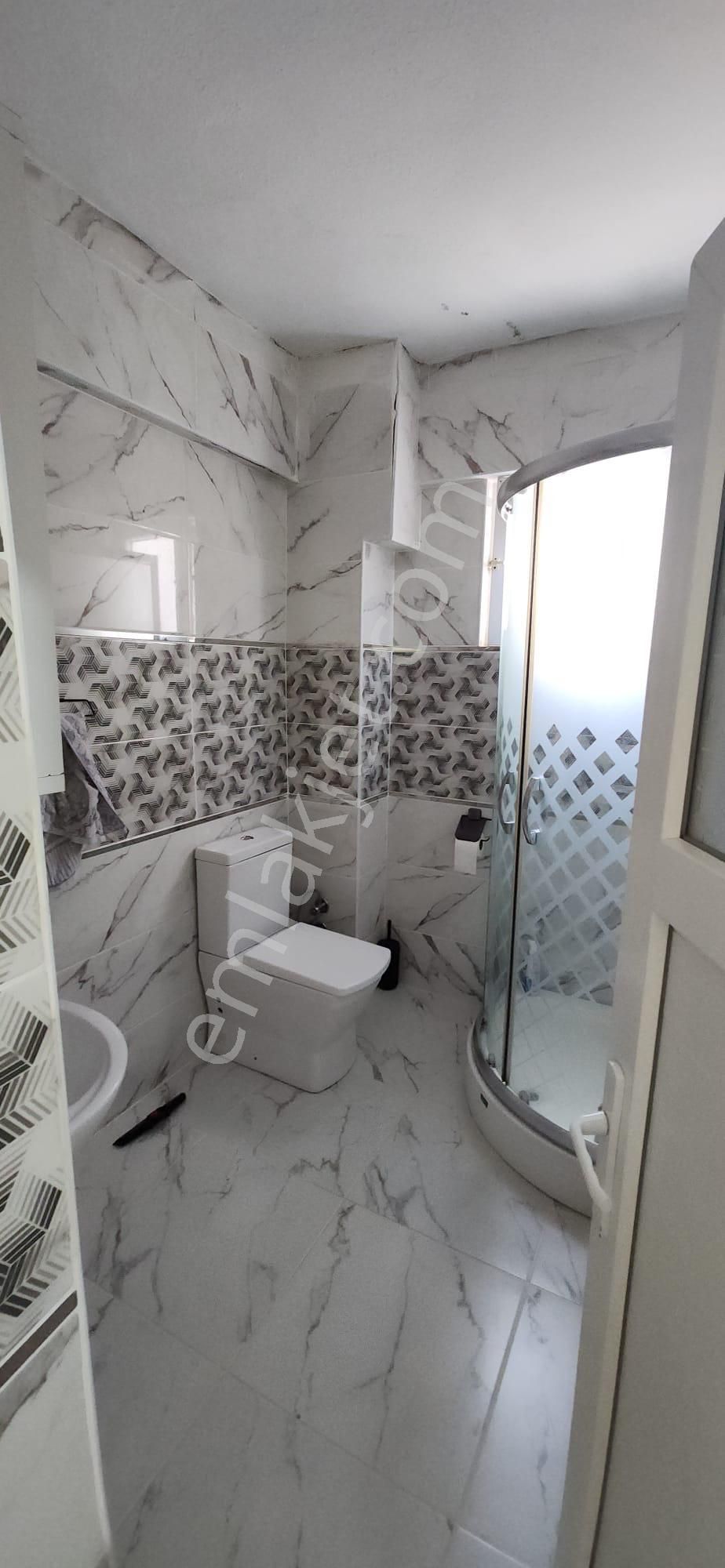 Gemlik Hamidiye Mahallesinde 3 Katlı Müstakil Bina - Görsel 11