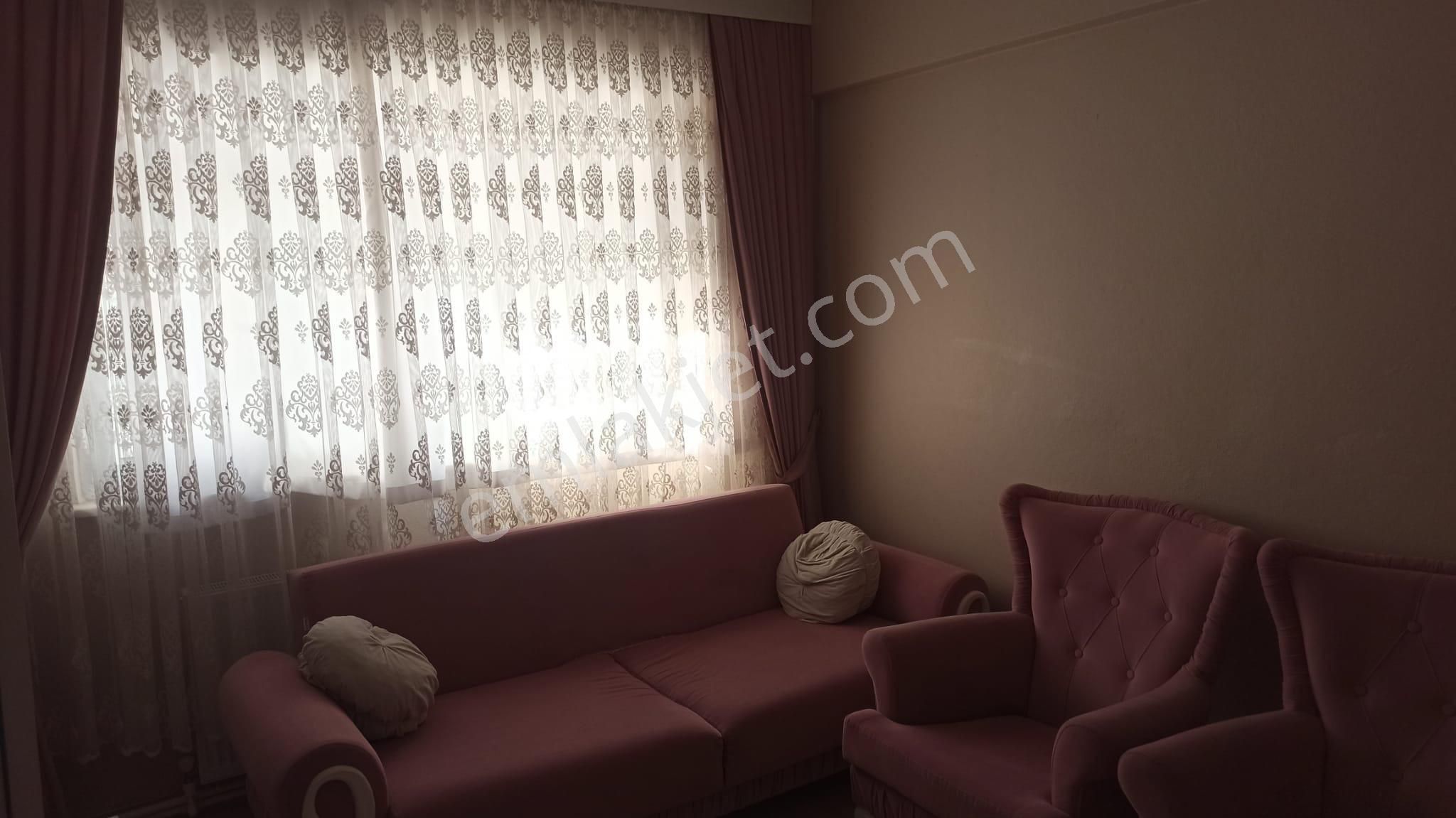 Gemlik Hamidiye Mahallesinde 3 Katlı Müstakil Bina - Görsel 23