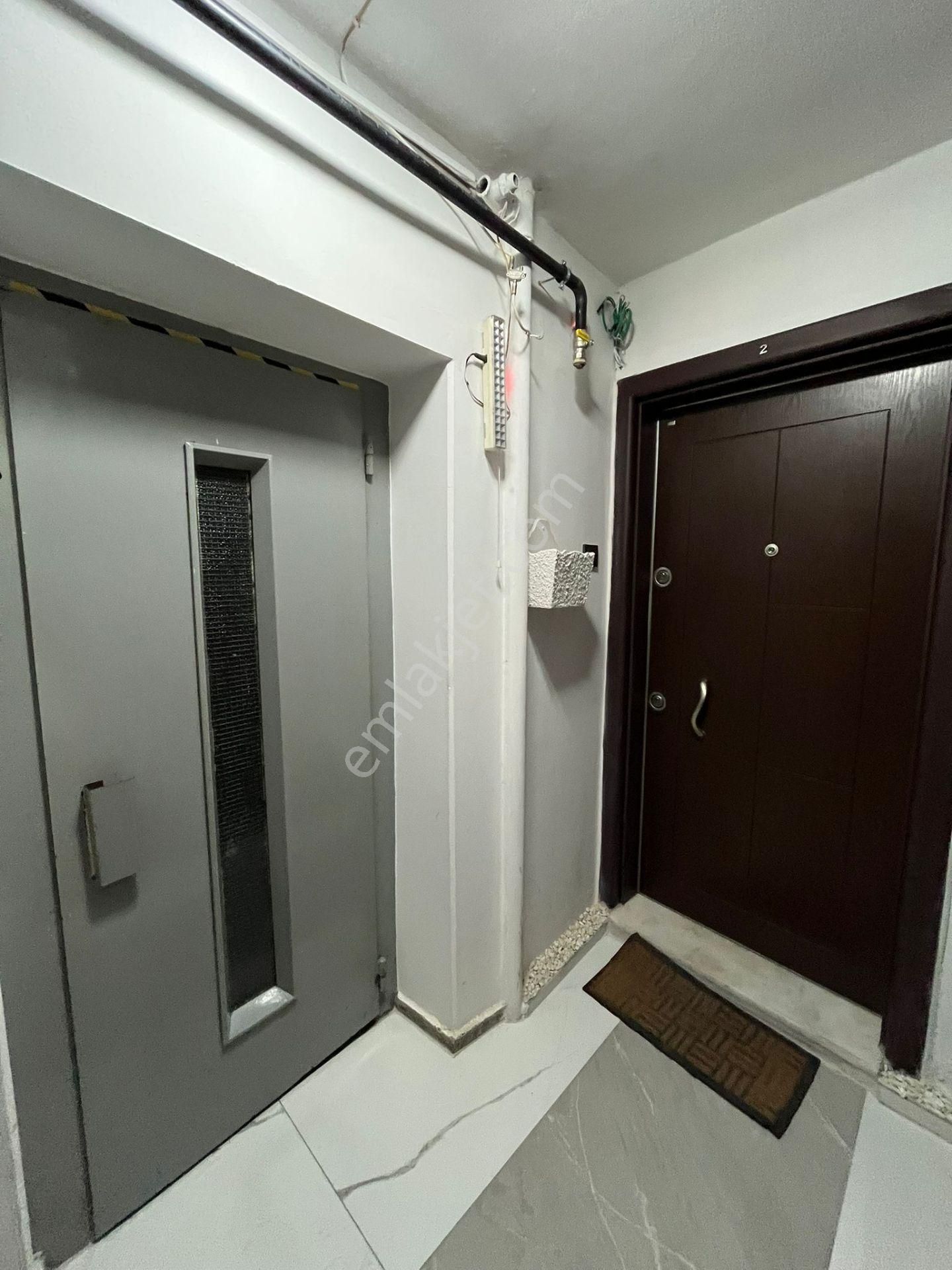 Mithatpaşa Cad. Arakat Full Yapılı 3+1 Asansörlü Daire - Görsel 35