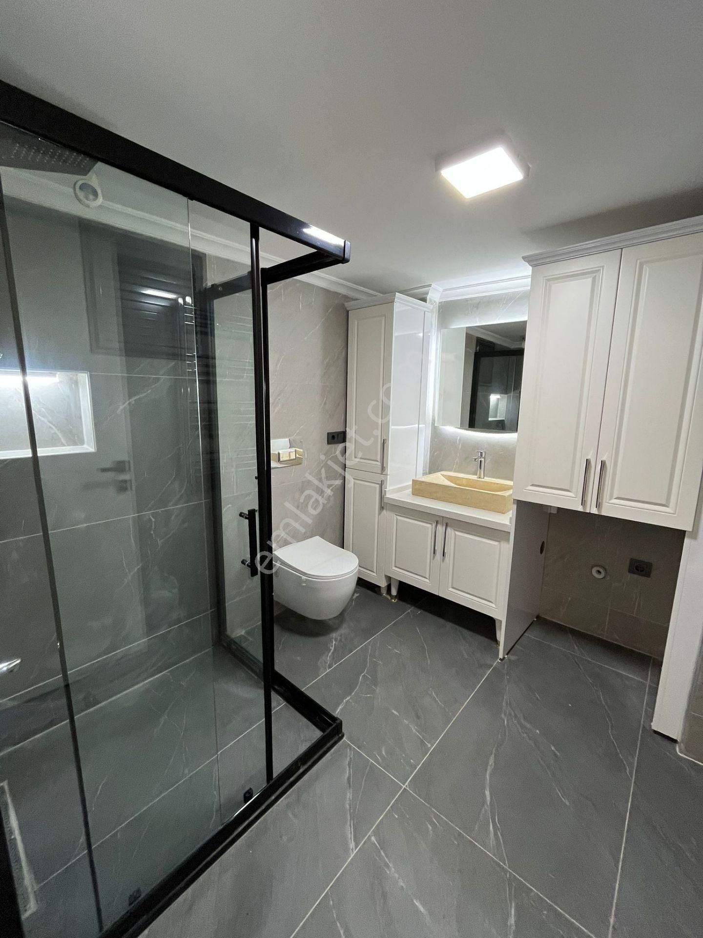 Mithatpaşa Cad. Arakat Full Yapılı 3+1 Asansörlü Daire - Görsel 23