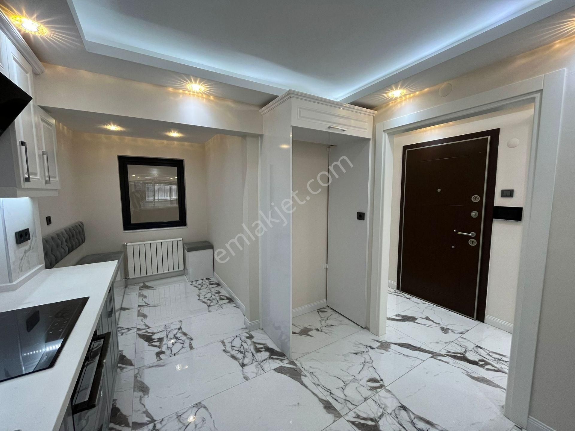 Mithatpaşa Cad. Arakat Full Yapılı 3+1 Asansörlü Daire - Görsel 7