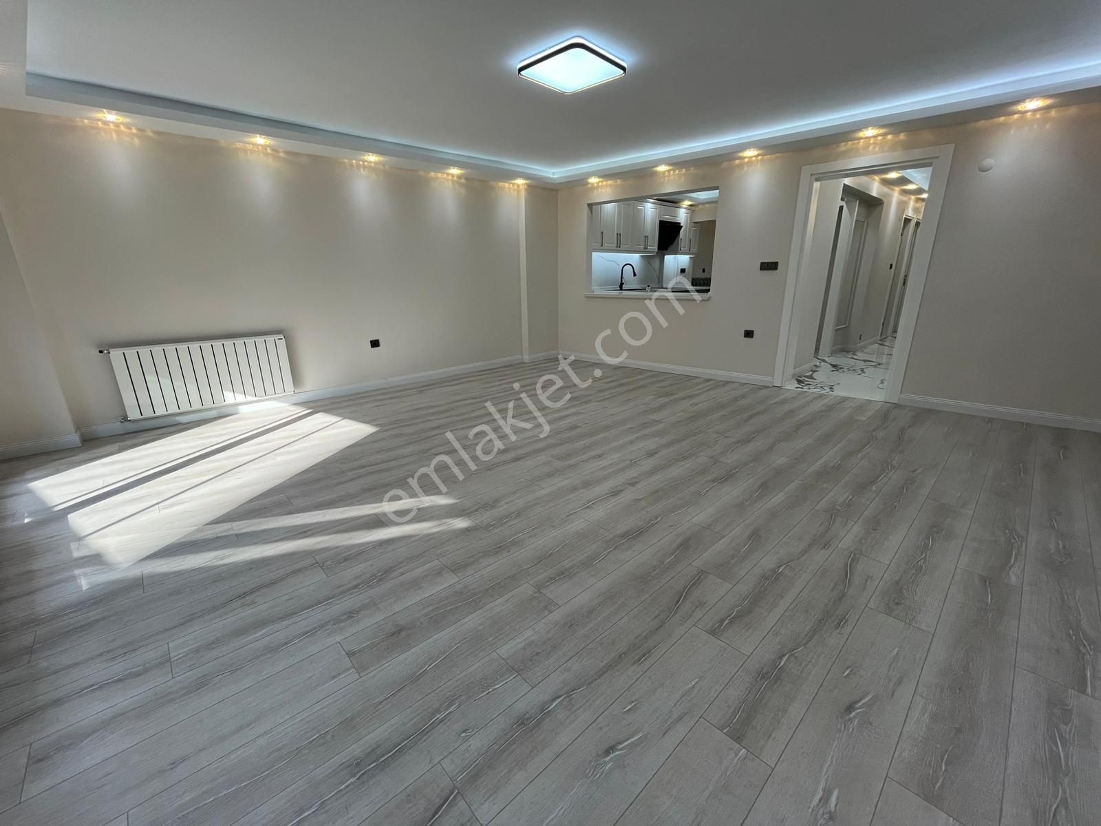 Mithatpaşa Cad. Arakat Full Yapılı 3+1 Asansörlü Daire - Görsel 16