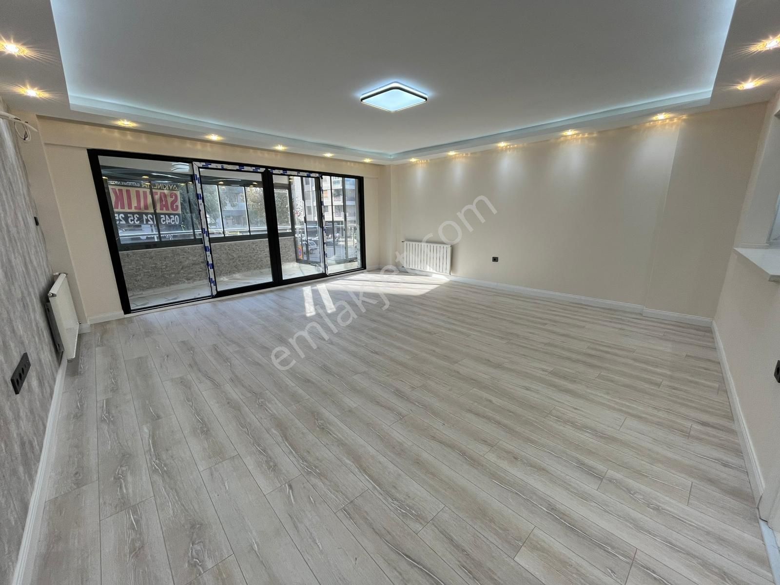 Mithatpaşa Cad. Arakat Full Yapılı 3+1 Asansörlü Daire - Görsel 11