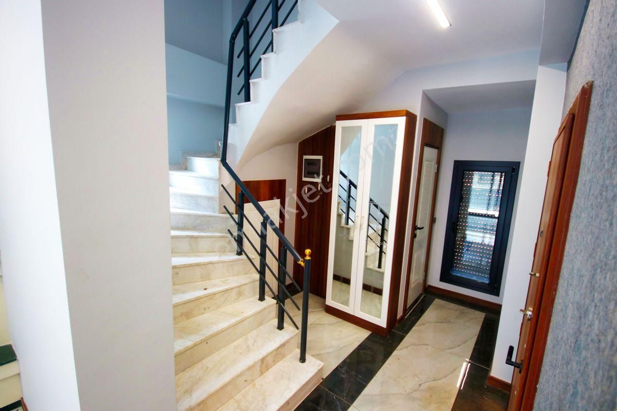 🛑🛑aktif'ten Gürede Sartılık Mimarisi İle Büyüleyen Yerden Isıtmalı Otoparklı 3+1 Villa - Görsel 7