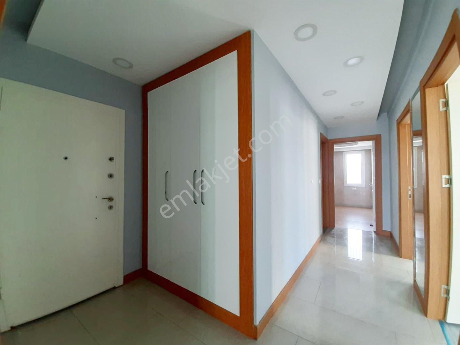 Mavibulvar Gürselpaşa’da Salon Mutfaklı Sosyal Aktiviteli Site İçi Full Cepheli Cazip Kaçmaz - Görsel 4