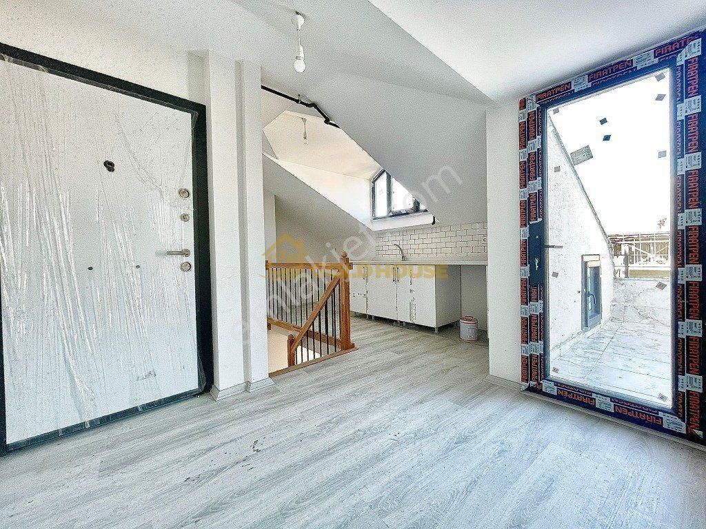 Goldhouse Dan Satılık Şirinevler’de Sıfır Dubleks Daire - Görsel 9