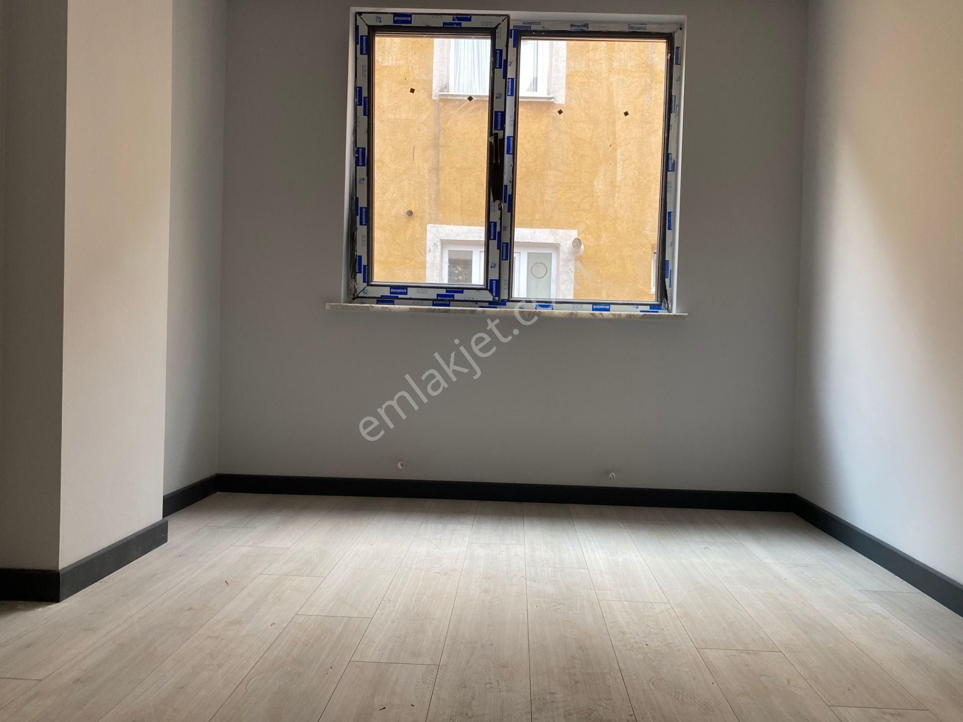 Avrupa Emlak Tan Esenler Fatih Mh 90m² 2+1 4.kat,sıfır Bina,tek Daire Üzerine,asansörlü,satılık - Görsel 12