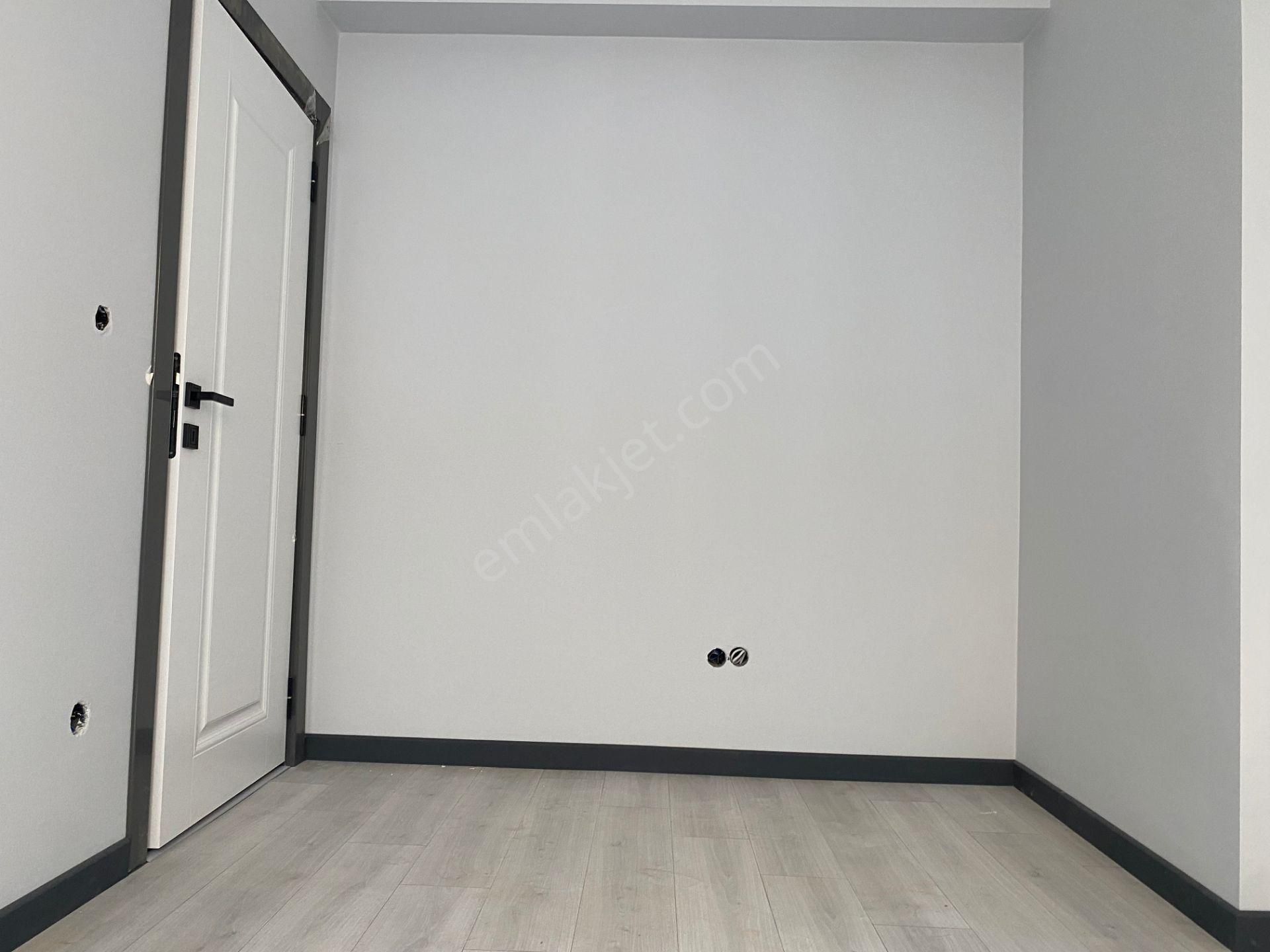 Avrupa Emlak Tan Esenler Fatih Mh 90m² 2+1 4.kat,sıfır Bina,tek Daire Üzerine,asansörlü,satılık - Görsel 13
