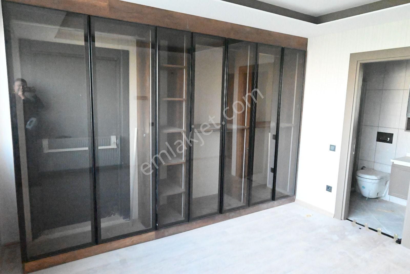 Ultra Lüks Site İçerisinde Havuzlu Doğal Gazlı 2+1 Satılık Daire - Görsel 20