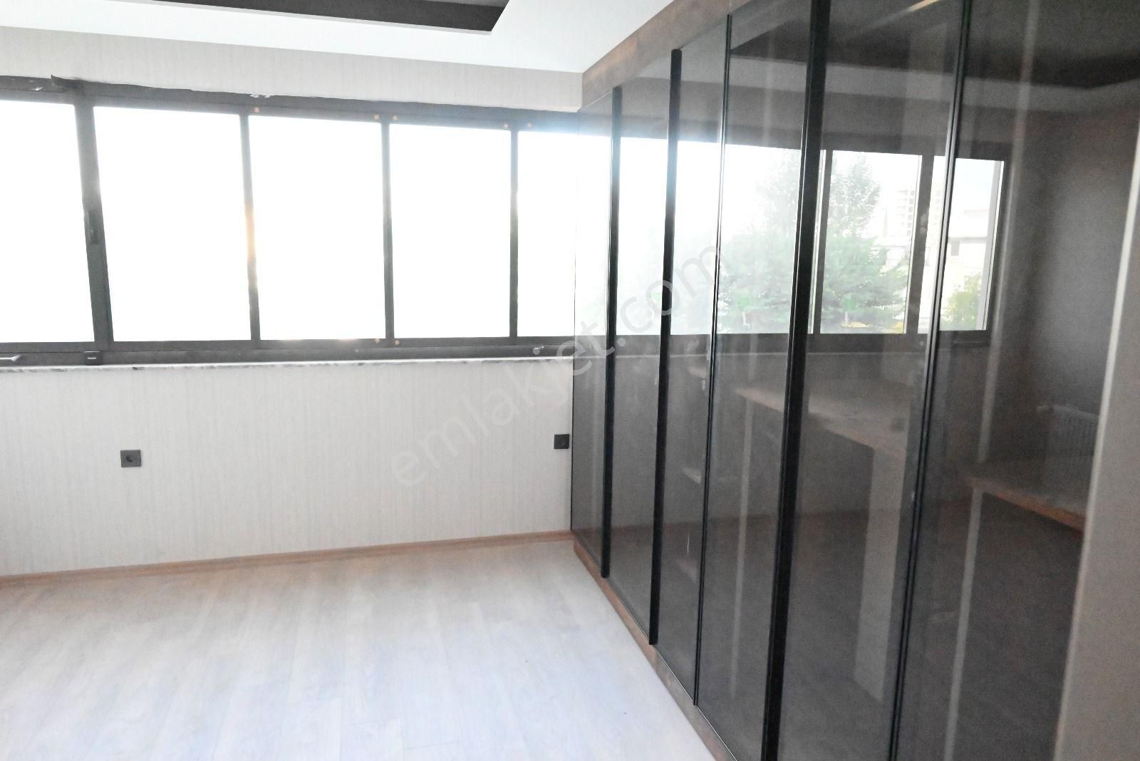 Ultra Lüks Site İçerisinde Havuzlu Doğal Gazlı 2+1 Satılık Daire - Görsel 30