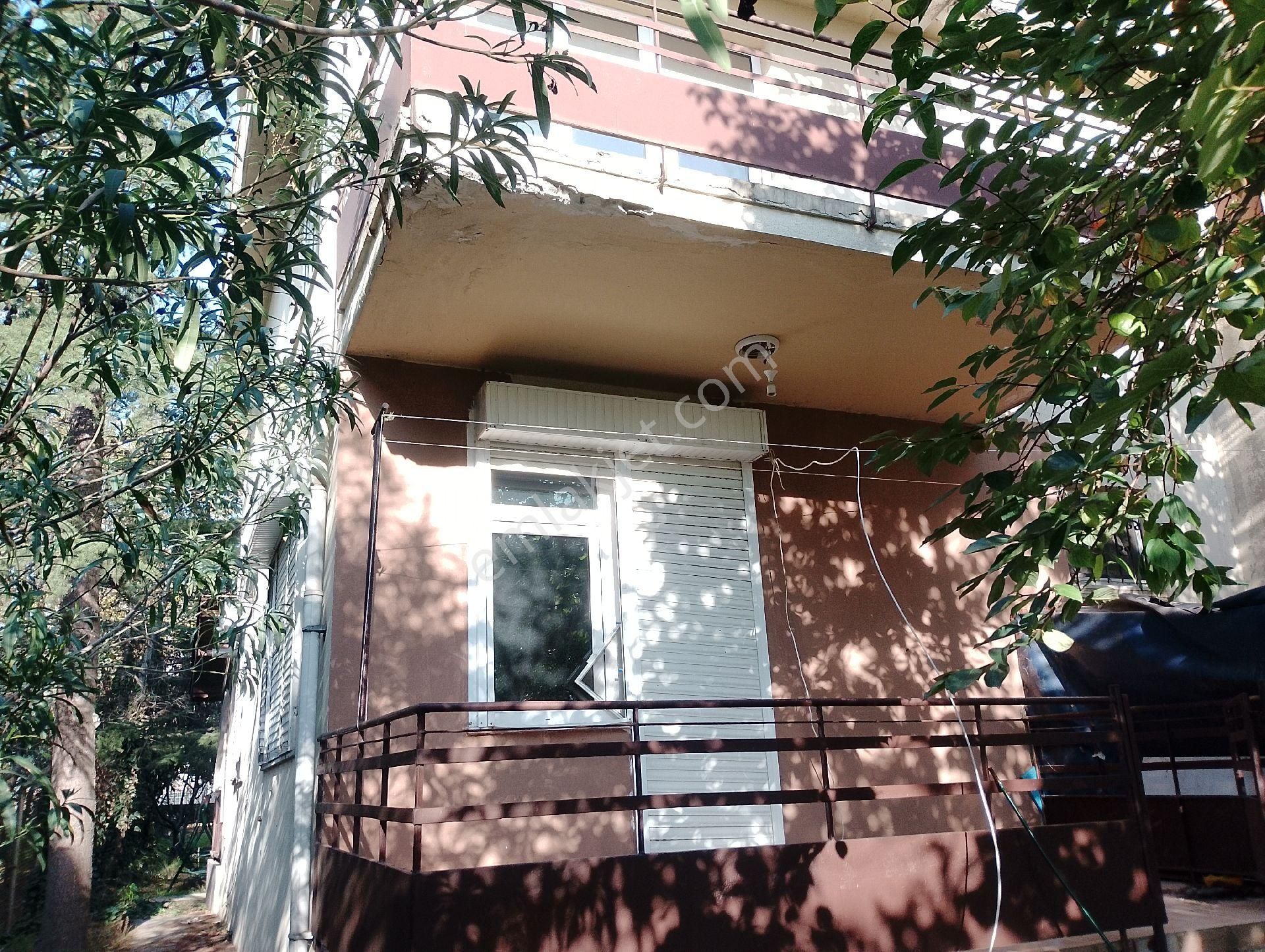 Körfez Mimarsinan Da Denize Sıfır Tripleks 518m2 Arsa İçinde - Görsel 13