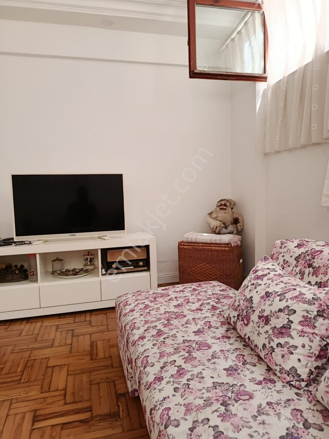 Beşiktaş Ortaköy Şık Bina Işık Alan Yüksek Tavan Zemin Kat Daire - Görsel 8