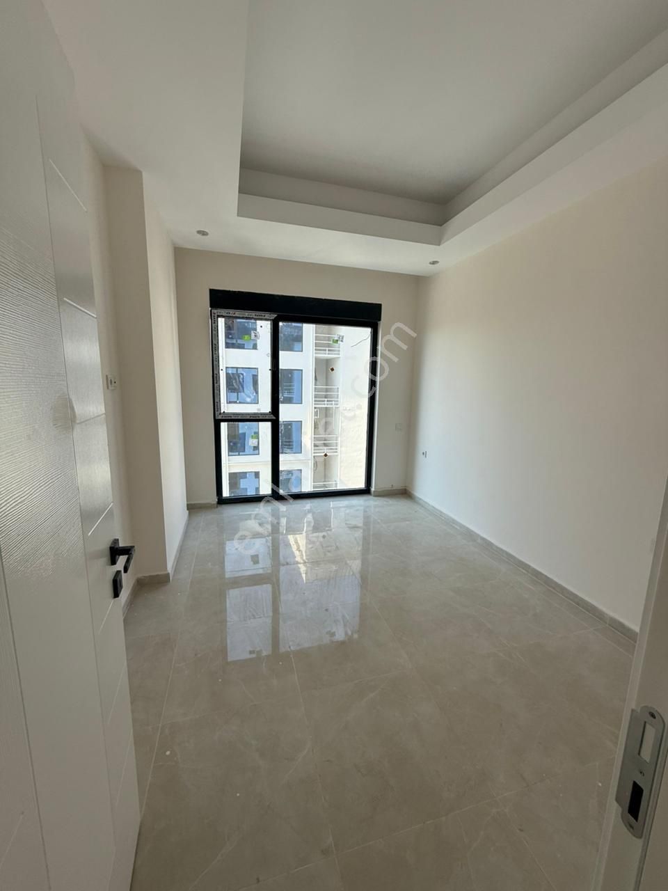 Mahmutlar 2+1 Site İçi Deniz Manzaralı - Görsel 24
